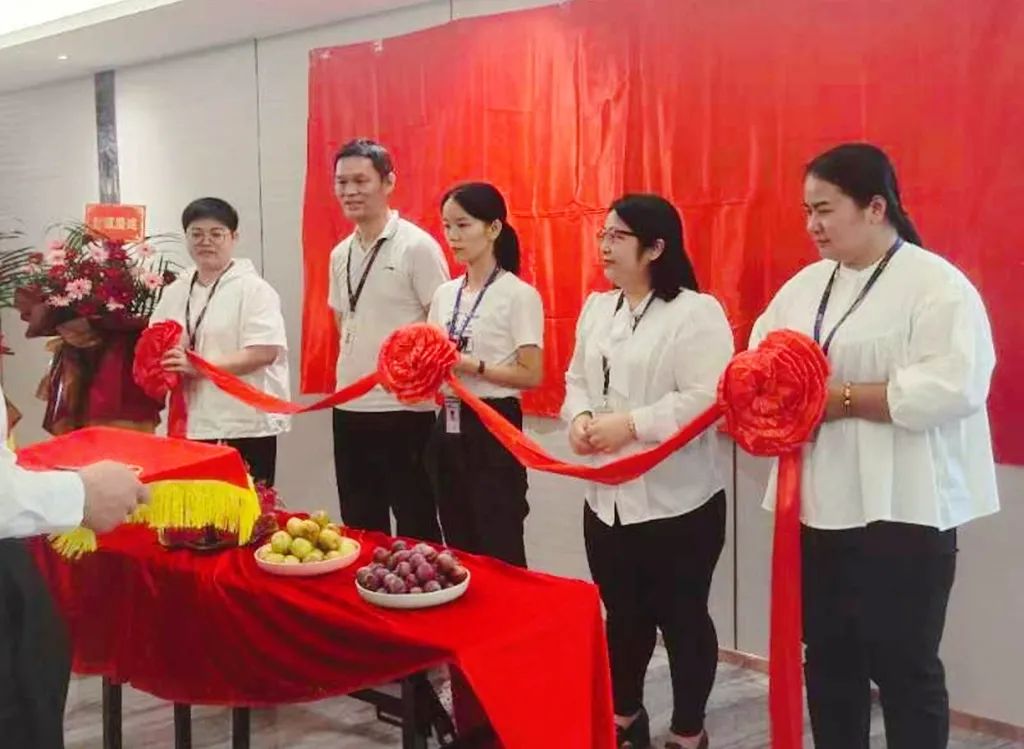 新居飄彩百花開&mdash;惠州分公司喬遷新址啦！